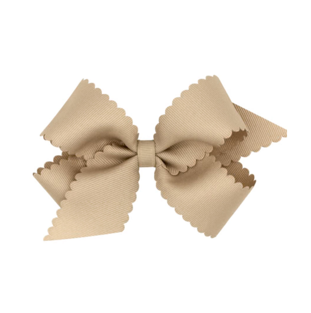 Oat Scalloped Bow